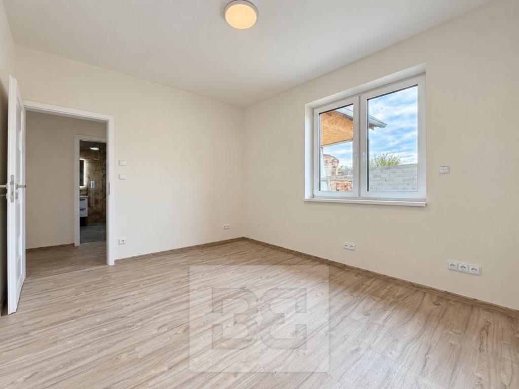 Pronájem domu 130 m2, Dolní Dunajovice – náhled fotky 13