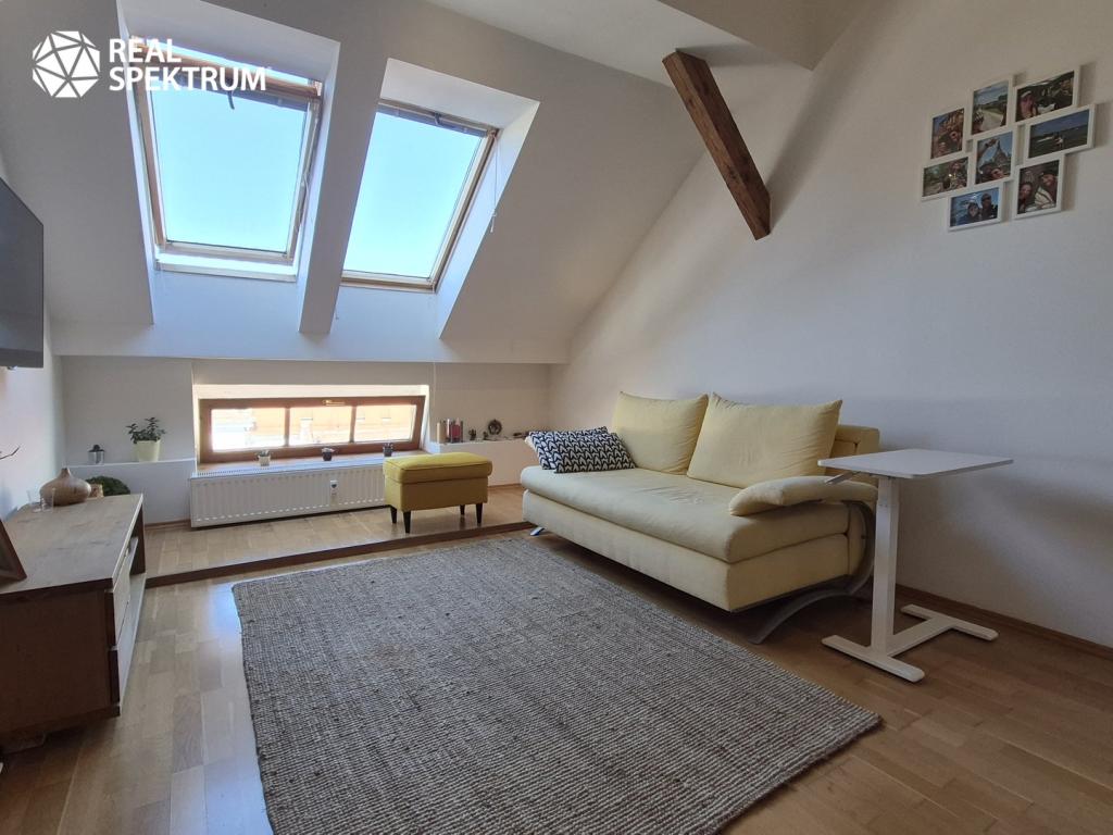 Pronájem bytu 2+kk 83 m2