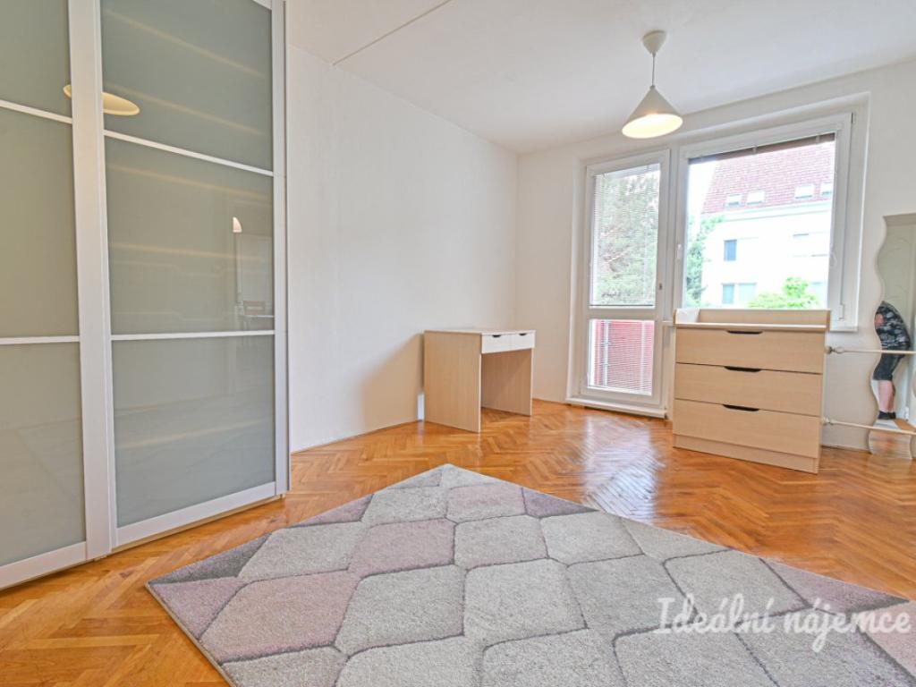 Pronájem bytu 1+1 34 m2
