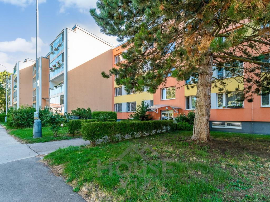 Prodej bytu 4+kk 106 m2, Praha – náhled fotky 26