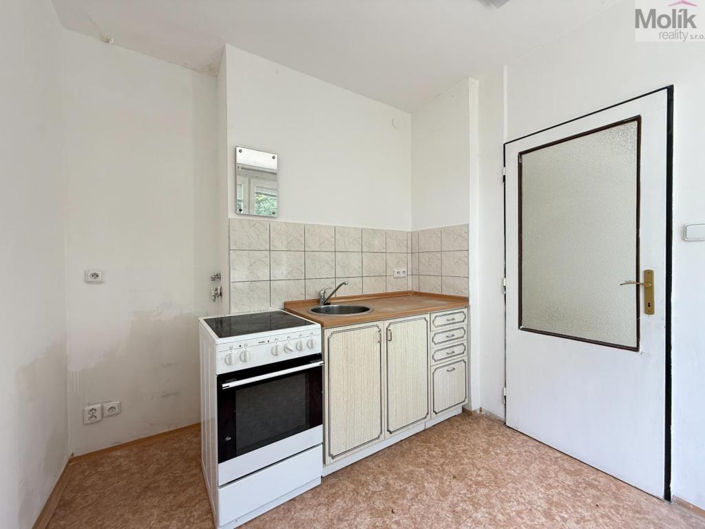 Prodej bytu 3+1 55 m2, Osek – náhled fotky 10