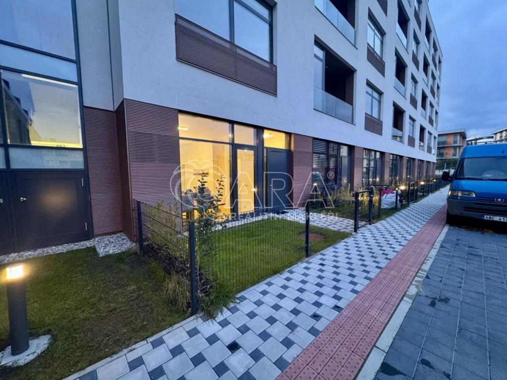 Pronájem bytu 1+kk 42 m2