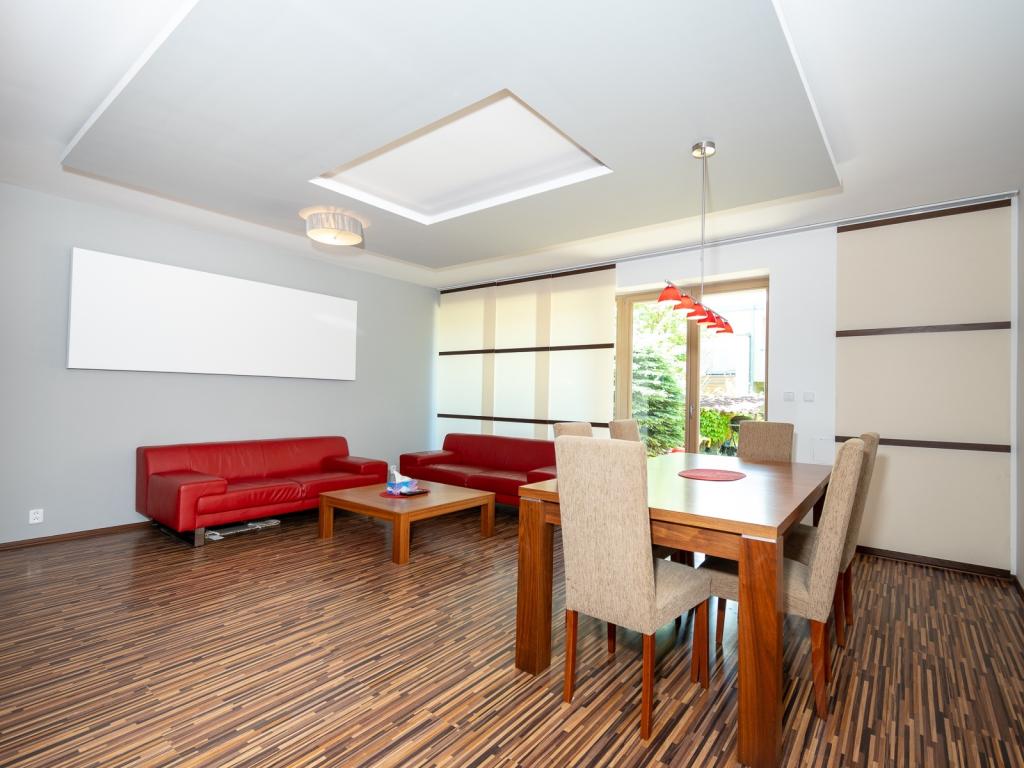 Pronájem bytu 4+kk 120 m2