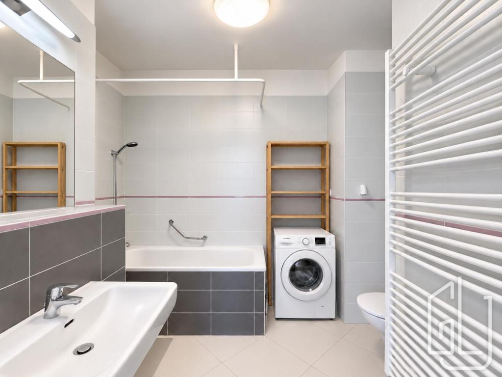 Prodej bytu 2+kk 74 m2, Praha – náhled fotky 10