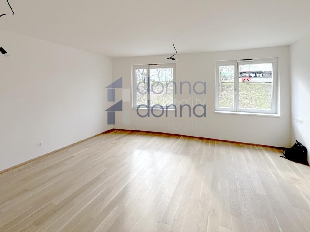 Pronájem bytu 1+kk 39 m2