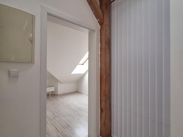 Pronájem bytu 2+kk 40 m² – další