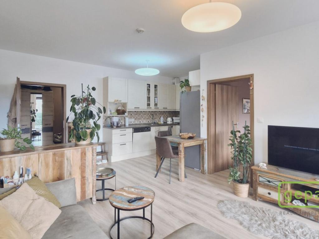 Pronájem bytu 3+kk 74 m2