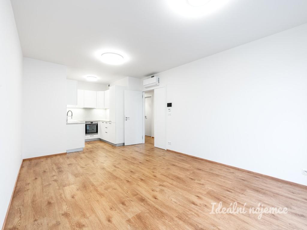 Pronájem bytu 2+kk 60 m2