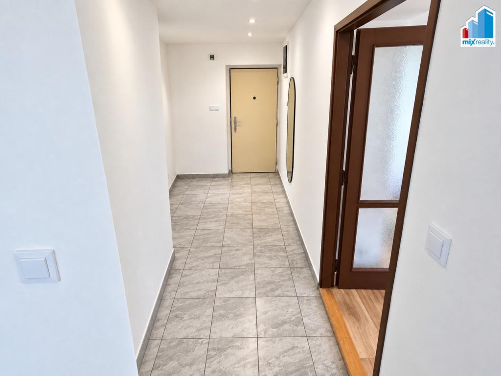 Pronájem bytu 2+1 56 m2, Plzeň – náhled fotky 7