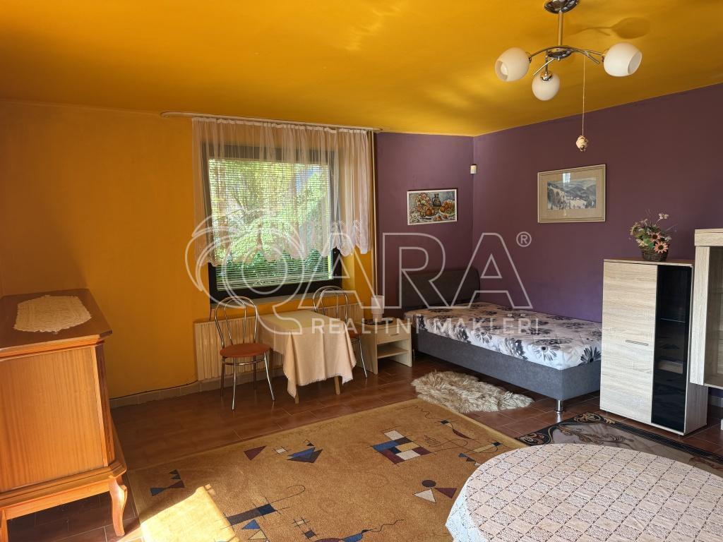 Pronájem bytu 1+kk 35 m2