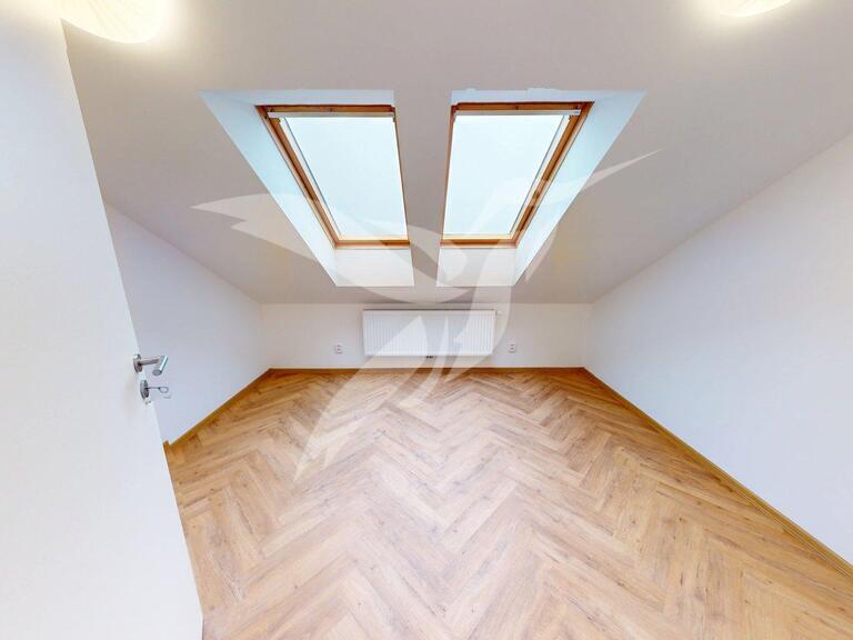 Pronájem bytu 2+kk 60 m2