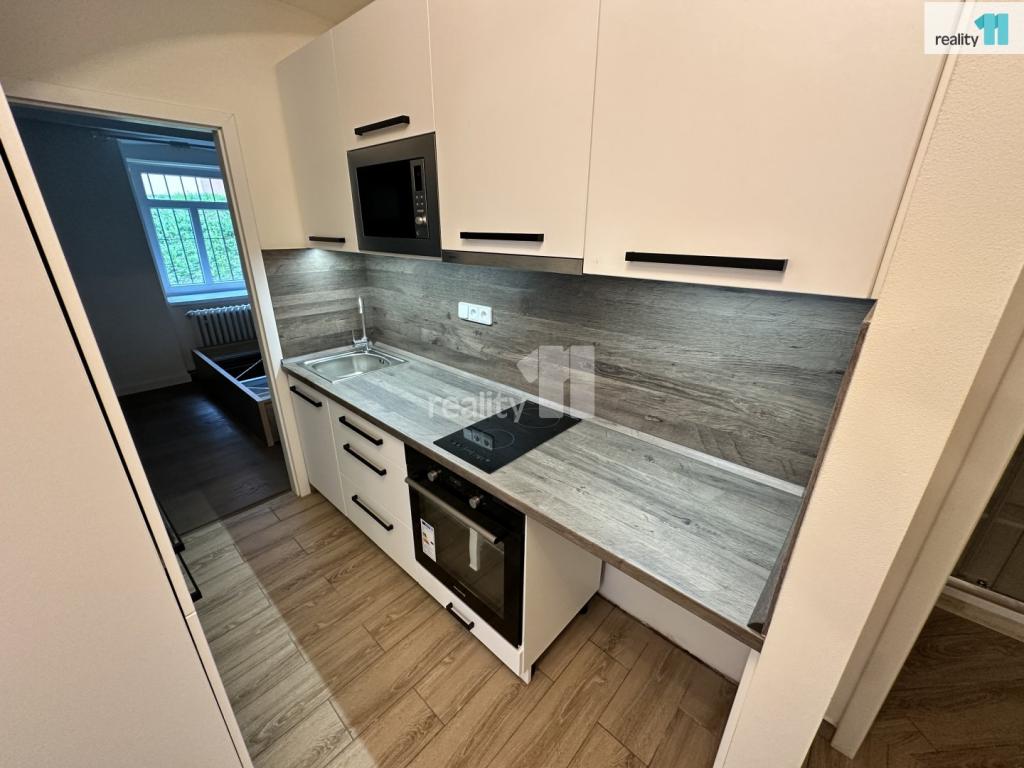 Pronájem bytu 3+kk 85 m2