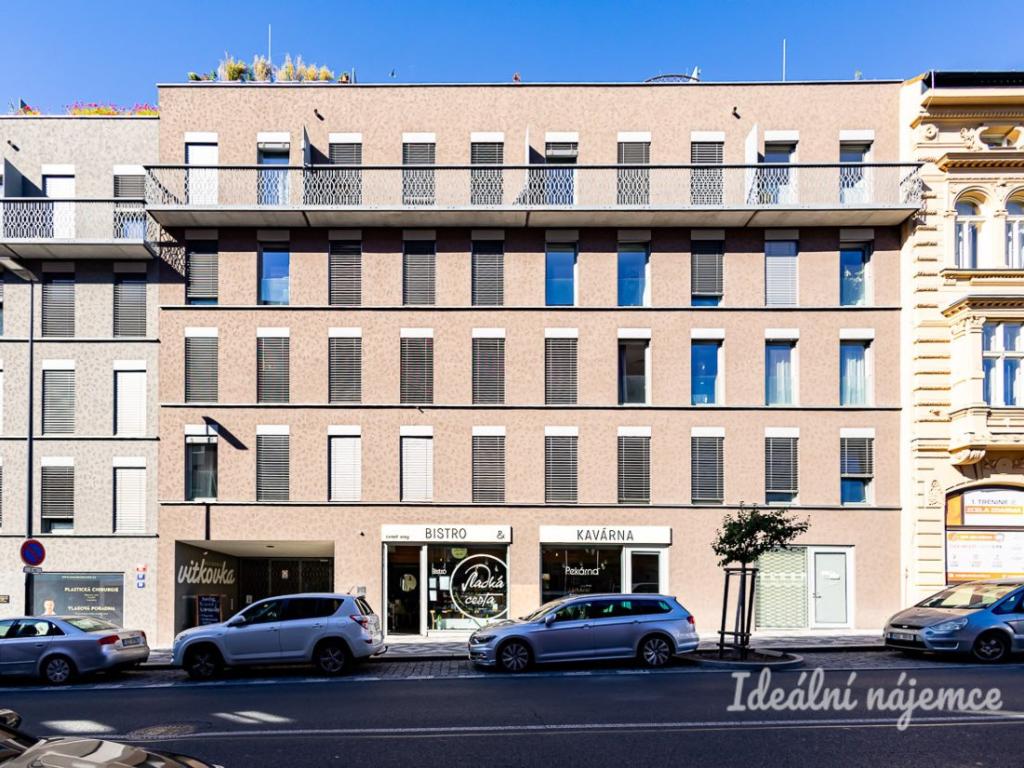 Pronájem bytu 2+kk 44 m2, Praha – náhled fotky 16
