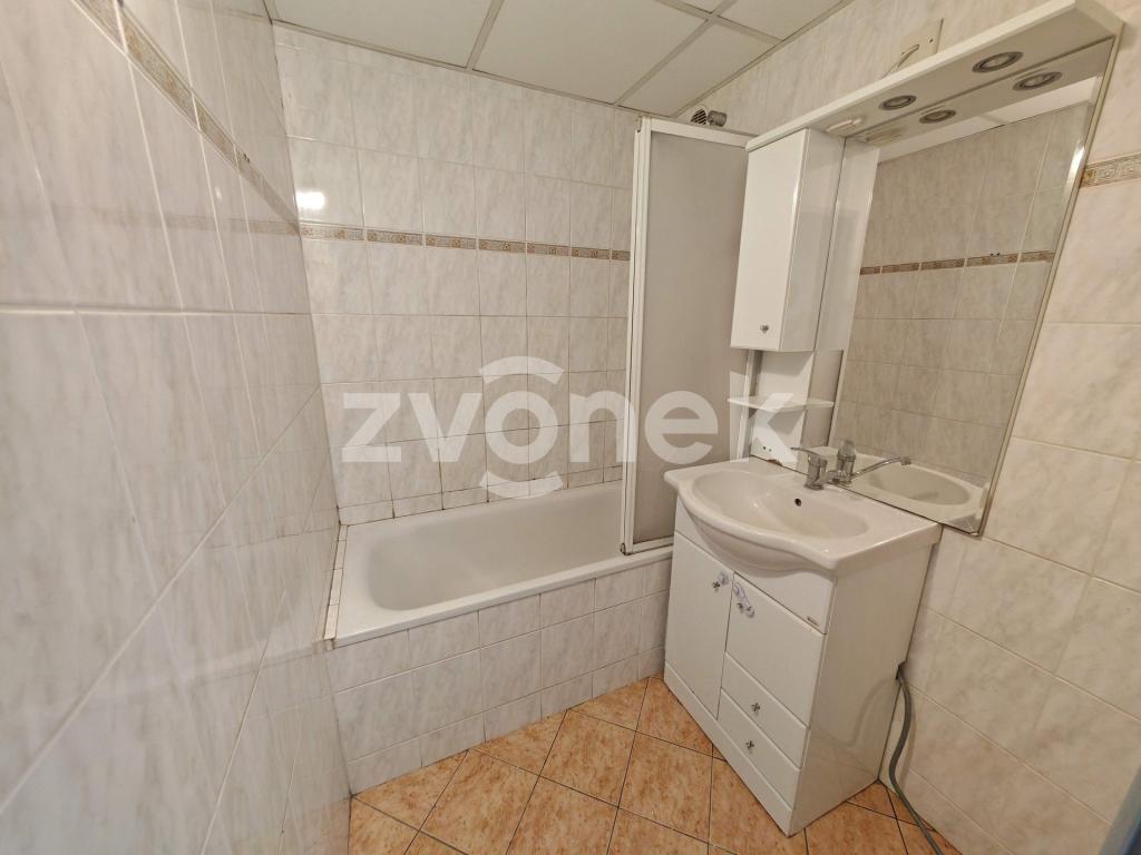 Pronájem bytu 2+1 68 m2, Zlín – náhled fotky 4
