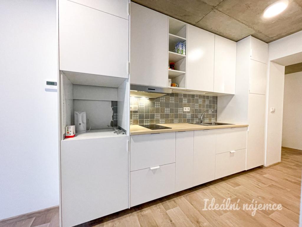 Pronájem bytu 1+kk 33 m2
