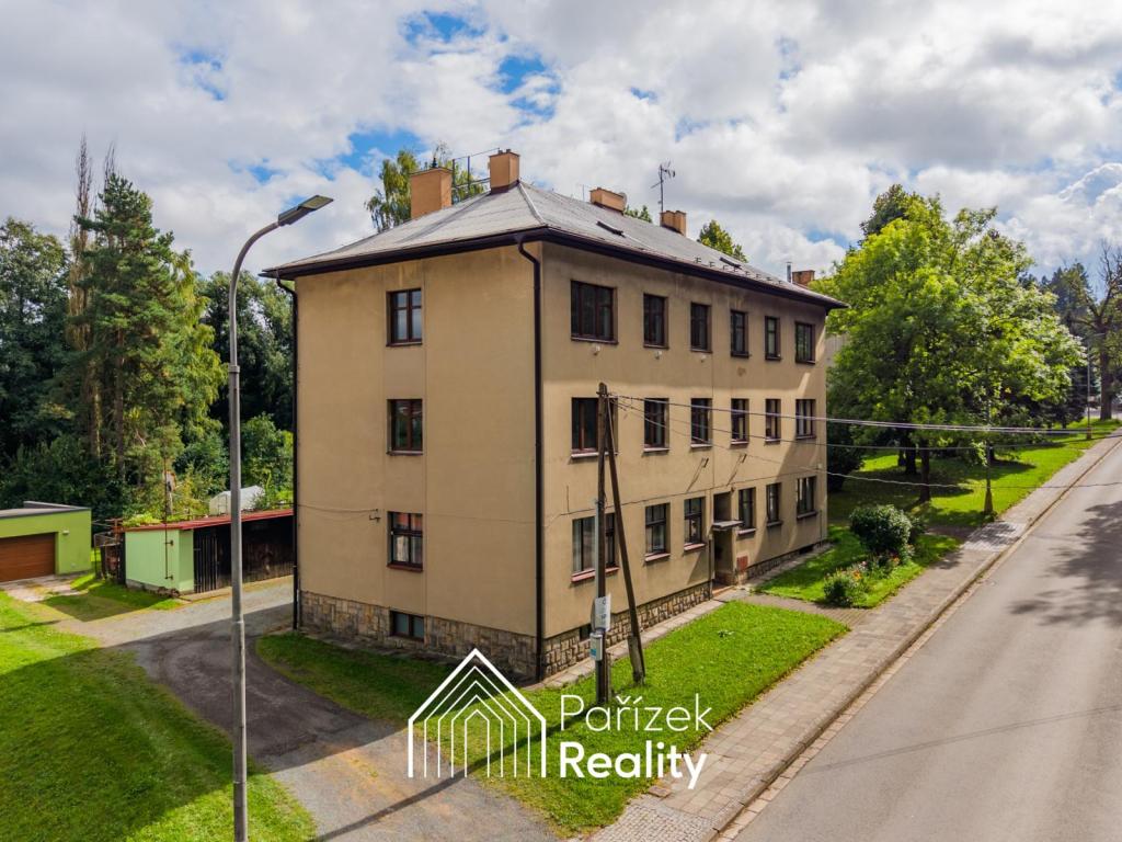 Prodej bytu 3+1 76 m2, Police nad Metují – náhled fotky 2