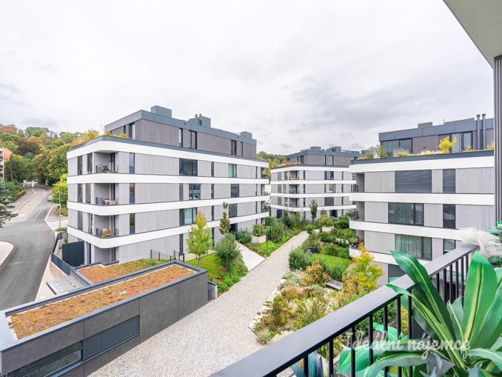 Pronájem bytu 2+kk 58 m2, Praha – náhled fotky 13