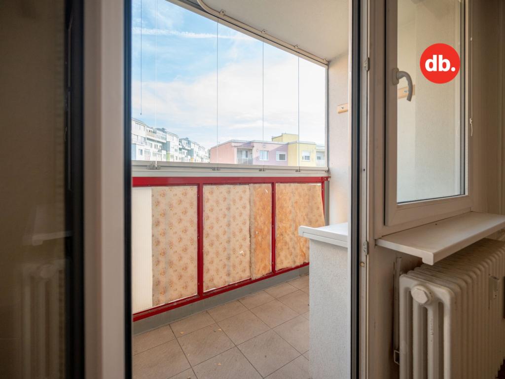 Prodej bytu 1+1 34 m2, Praha – náhled fotky 10