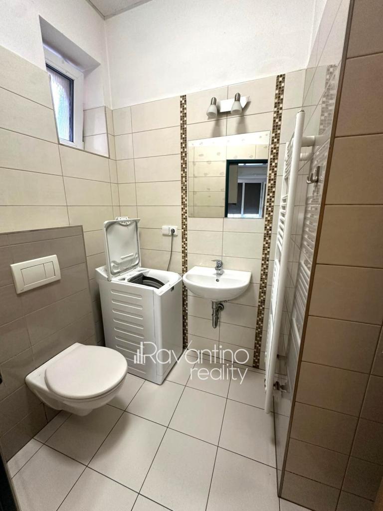 Pronájem bytu 1+kk 20 m2