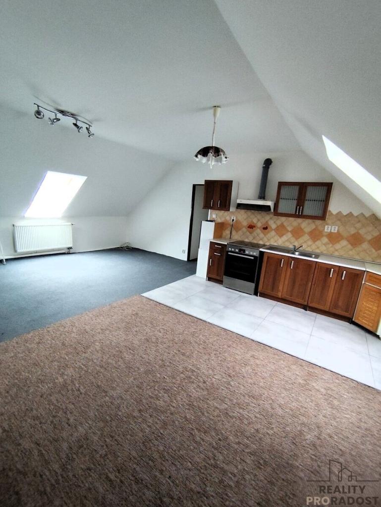 Pronájem bytu 4+kk 103 m2