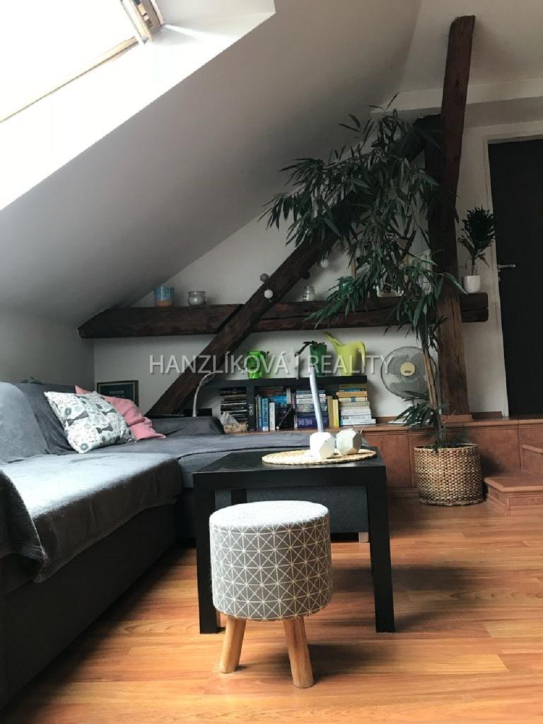 Pronájem bytu 2+kk 60 m2