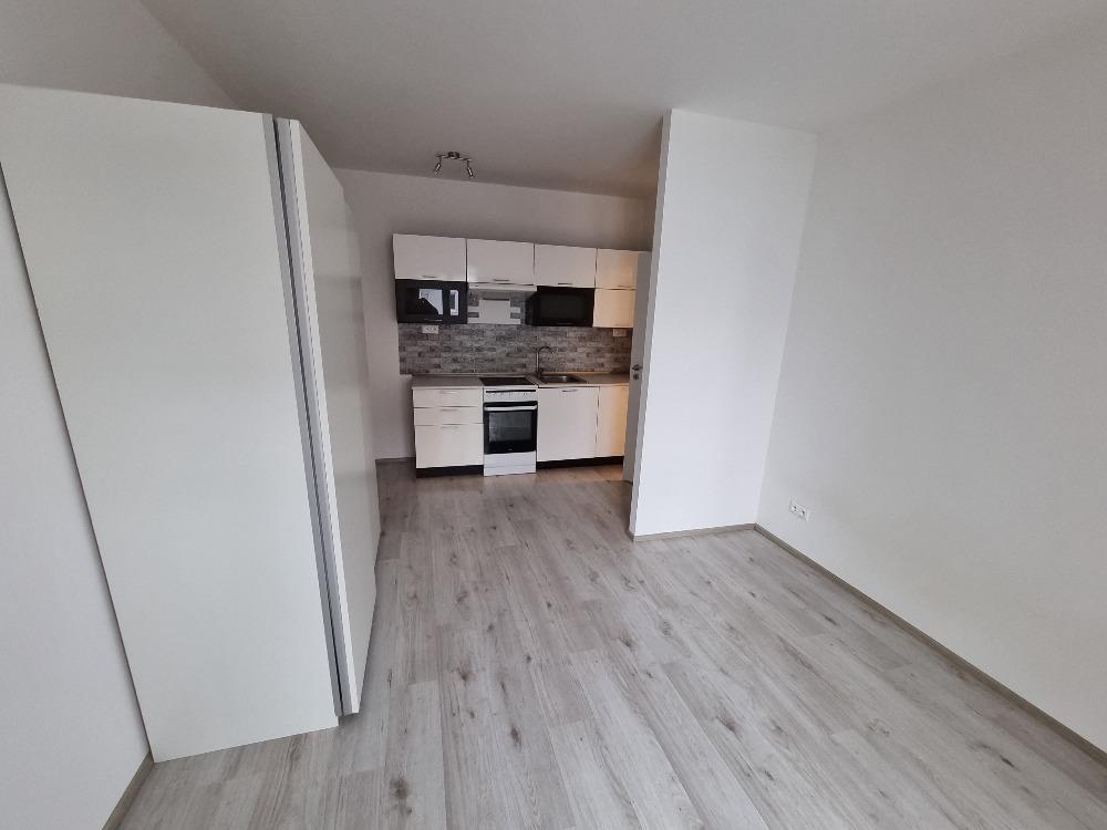 Pronájem bytu 1+kk 28 m2