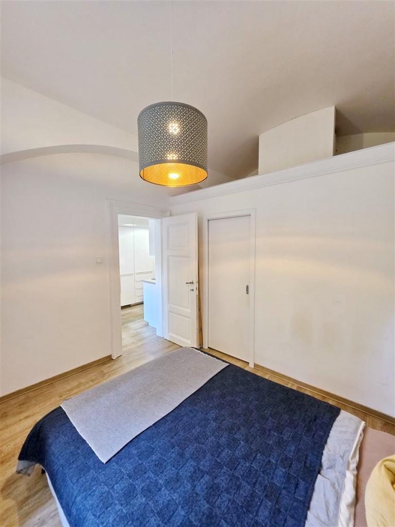 Pronájem bytu 2+kk 32 m2, Praha – náhled fotky 10