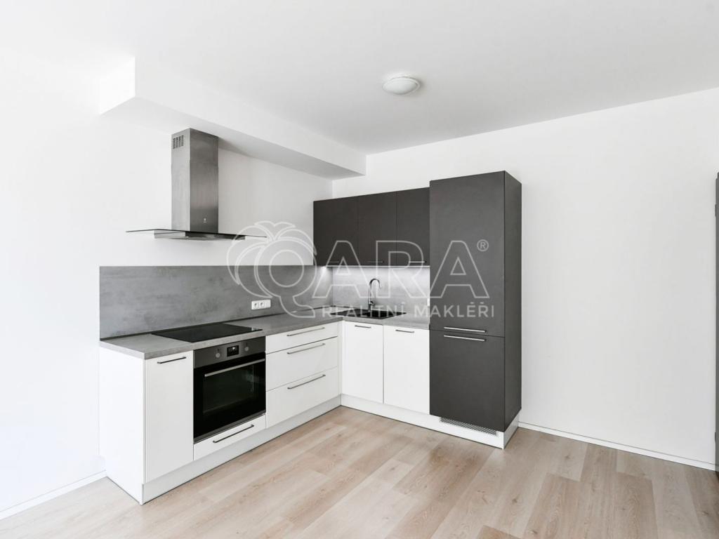 Byt 2+kk – Praha, Dolní Měcholupy – další