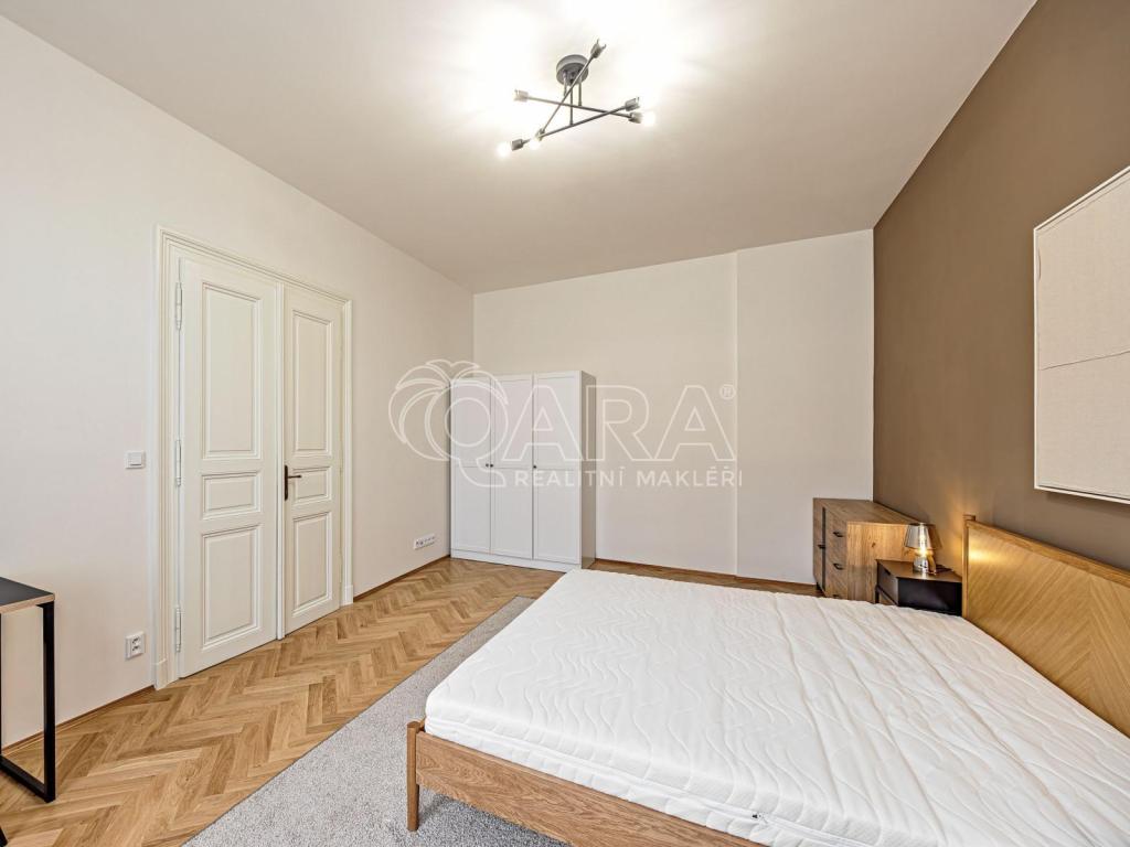 Pronájem bytu 2+kk 76 m2, Praha – náhled fotky 8