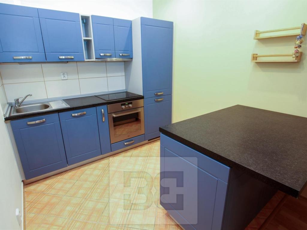 Pronájem bytu 2+kk 54 m2