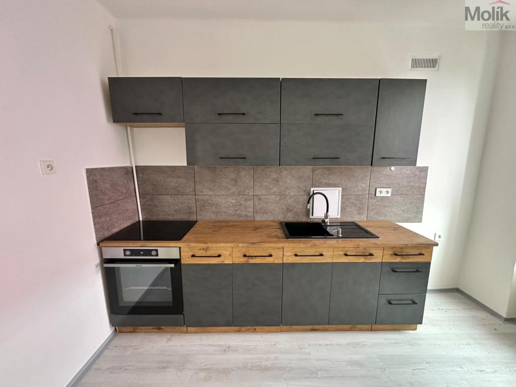 Pronájem bytu 2+1 56 m2