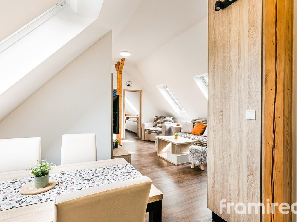 Pronájem bytu 3+kk 75 m2, Nové Město na Moravě – náhled fotky 12