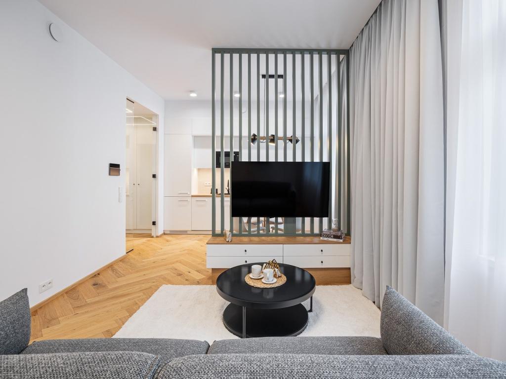 Pronájem bytu 1+kk 43 m2, Praha – náhled fotky 4