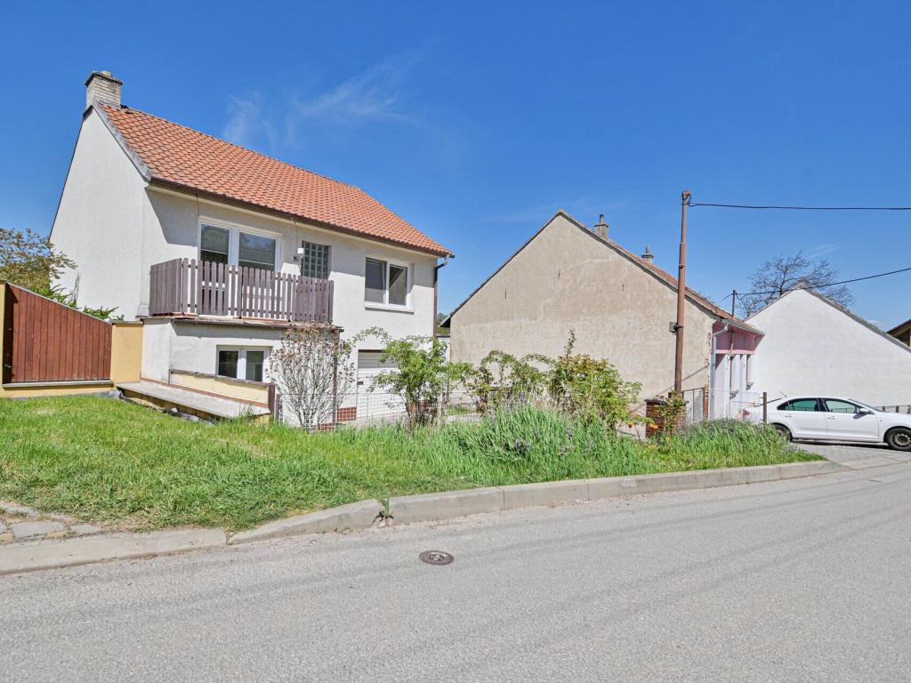 Listing 2