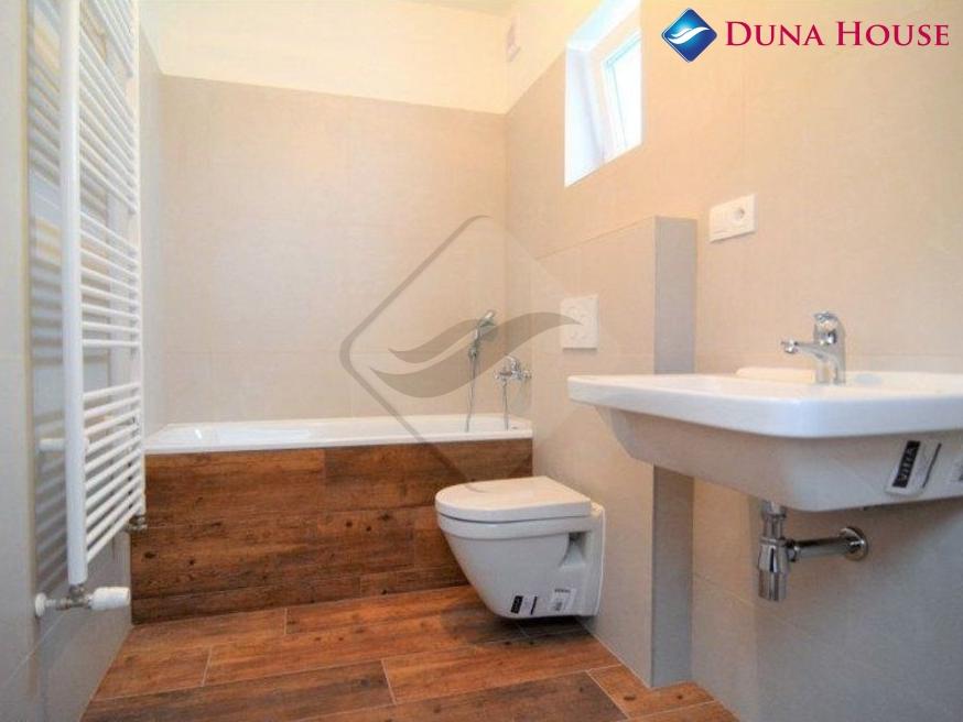 Pronájem bytu 2+kk 76 m2