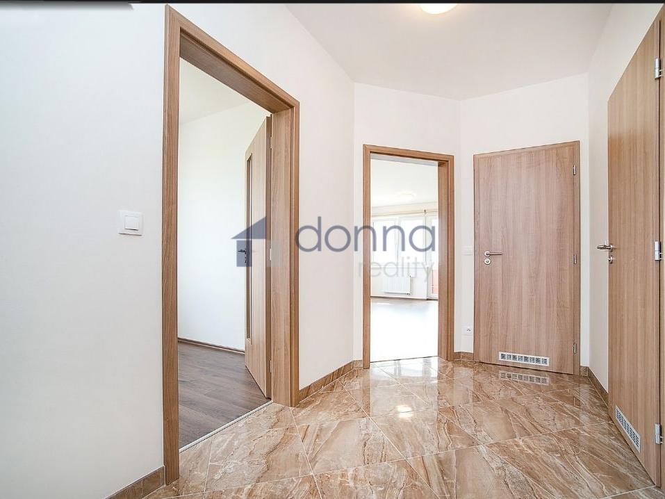 Pronájem bytu 4+kk 85 m2, Praha – náhled fotky 6