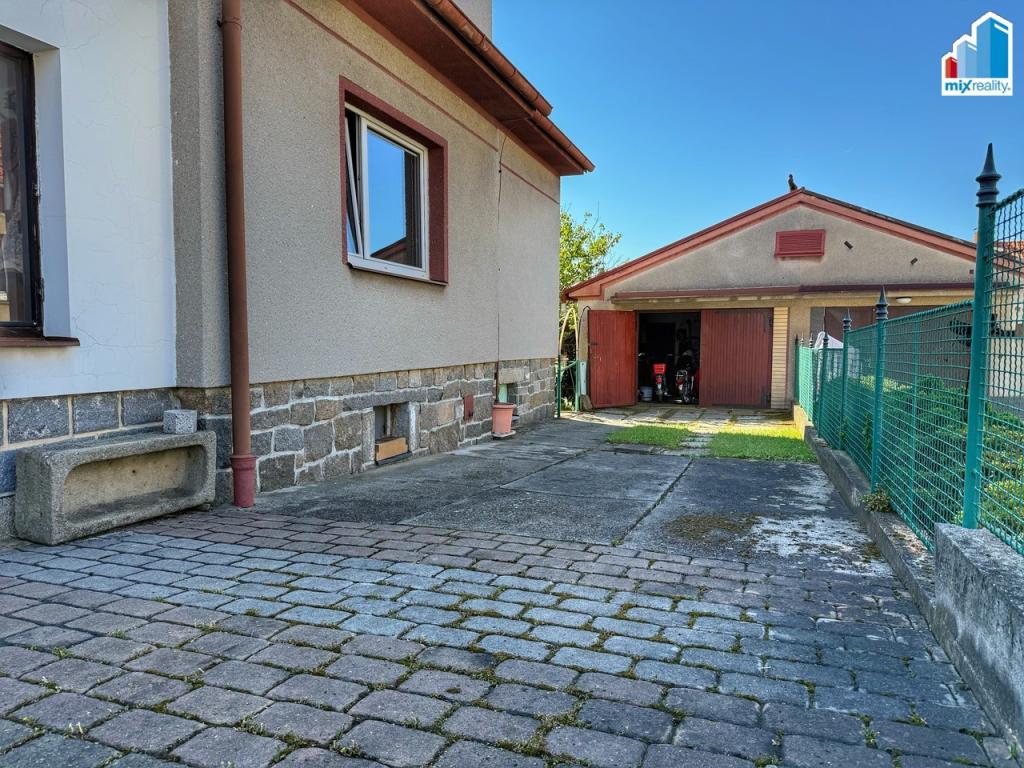 Listing 2