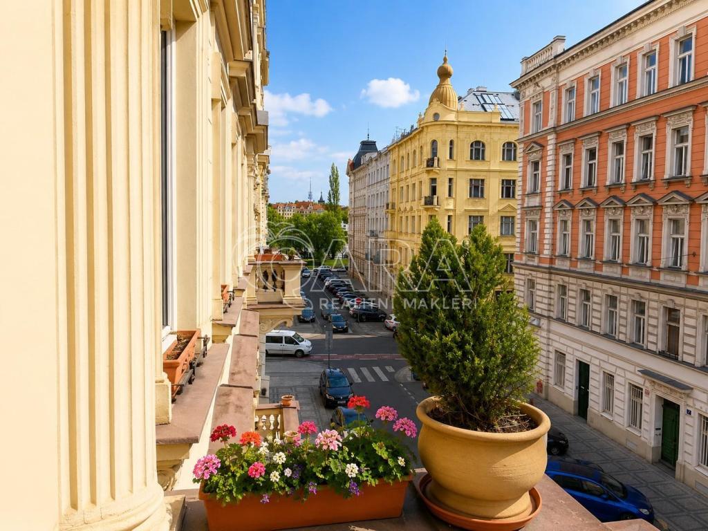 Prodej bytu 5+1 168 m2, Praha – náhled fotky 12