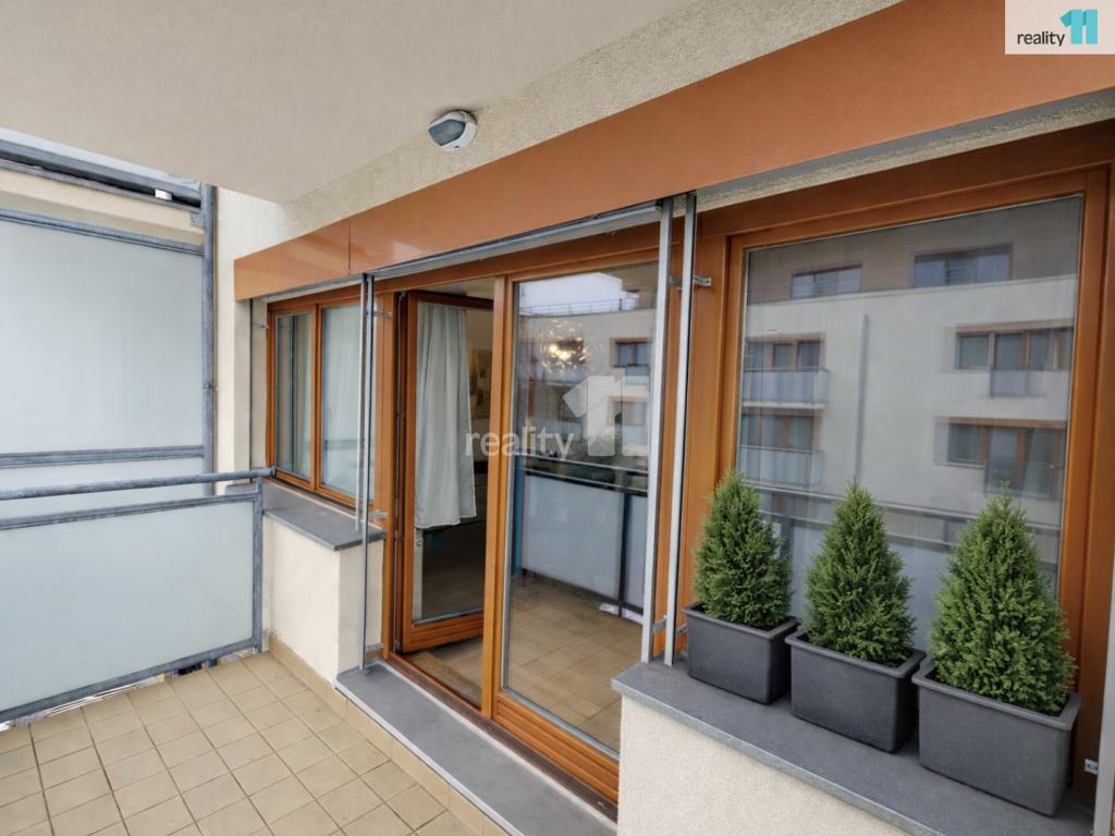 Pronájem bytu 2+kk 72 m2