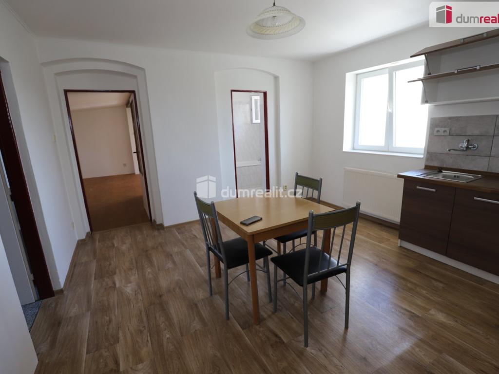 Pronájem bytu 2+1 68 m2