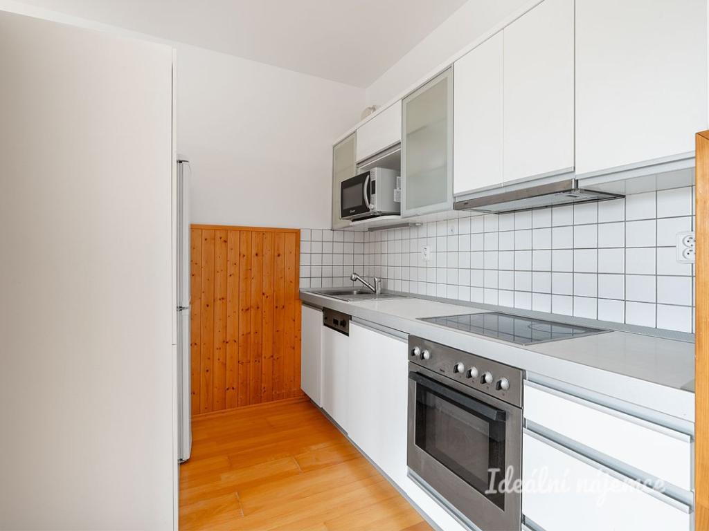 Pronájem bytu 2+kk 52 m2