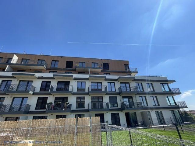 Pronájem bytu 3+kk 110 m2