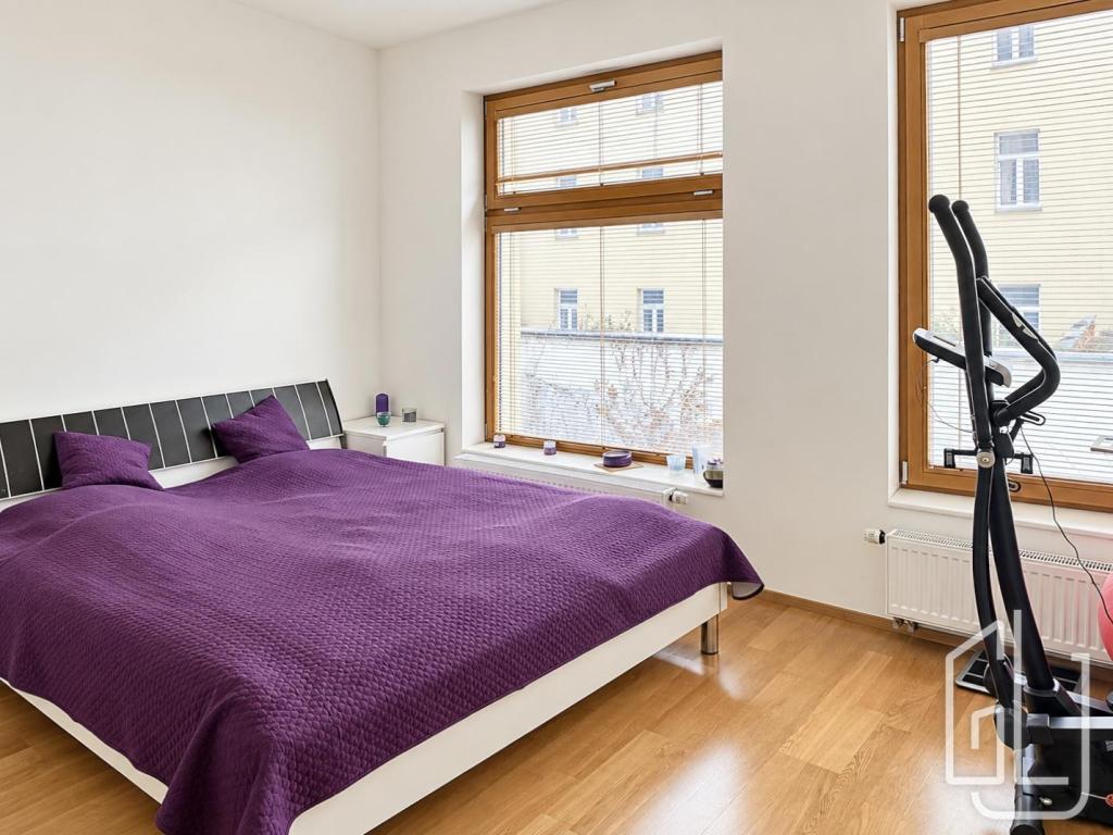 Pronájem bytu 2+kk 57 m2, Praha – náhled fotky 4