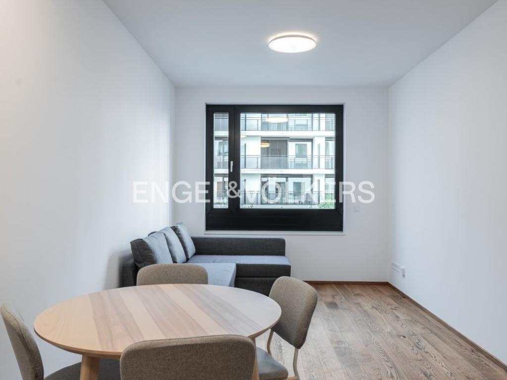 Pronájem bytu 2+kk 54 m2