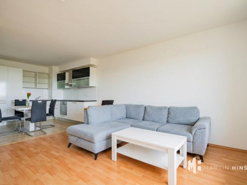 Pronájem bytu 3+kk 72 m2, Praha – náhled fotky 8