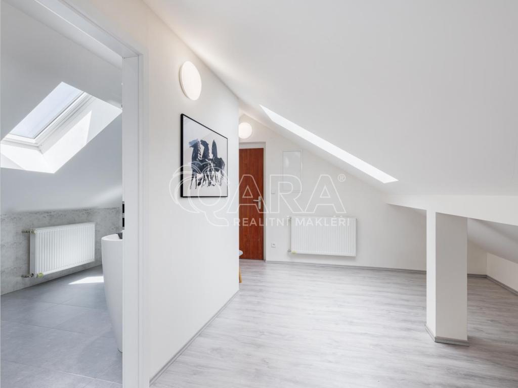 Prodej bytu 2+kk 79 m2, Říčany – náhled fotky 22