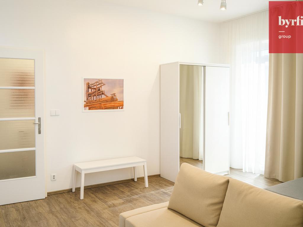 4-room apartment for sale · 117 m² · Ostrava — 383 416 €