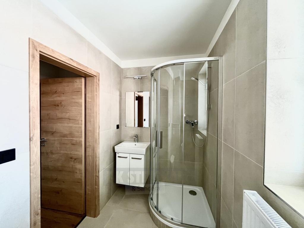 Pronájem bytu 2+kk 42 m2