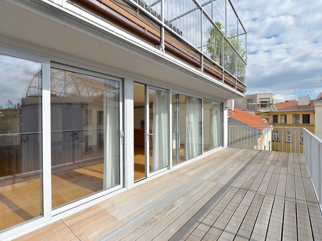Pronájem bytu 4+kk 203 m2, Praha – náhled fotky 8