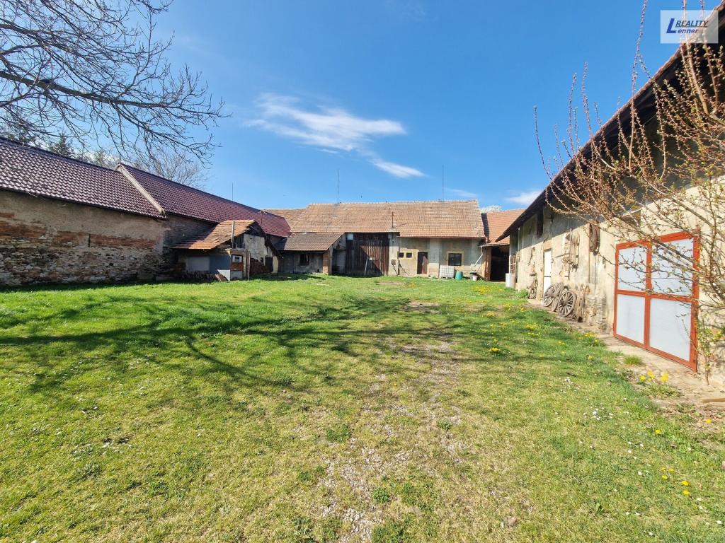 Prodej domu 300 m2, Hostomice – náhled fotky 22